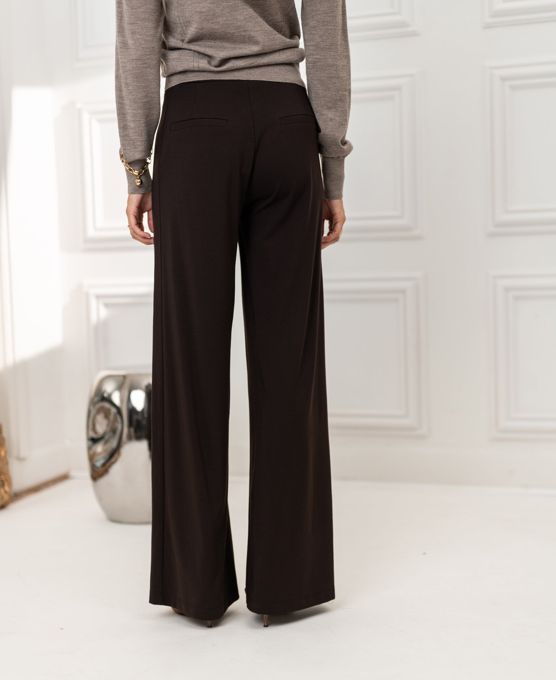 Travel-Hose LA JULIA Pure Choco