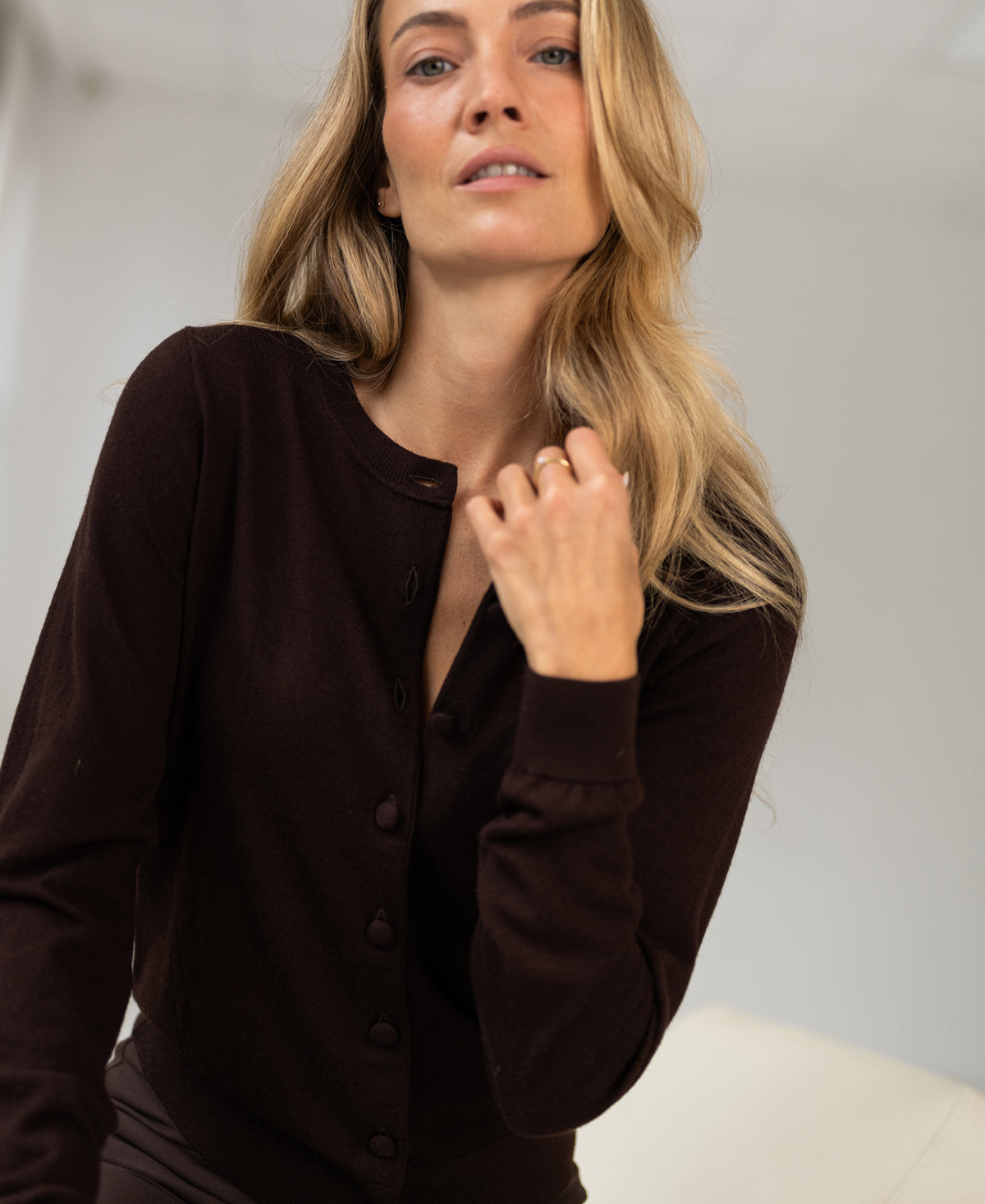 Merino-Strickjacke LA JULIETTE Pure Choco