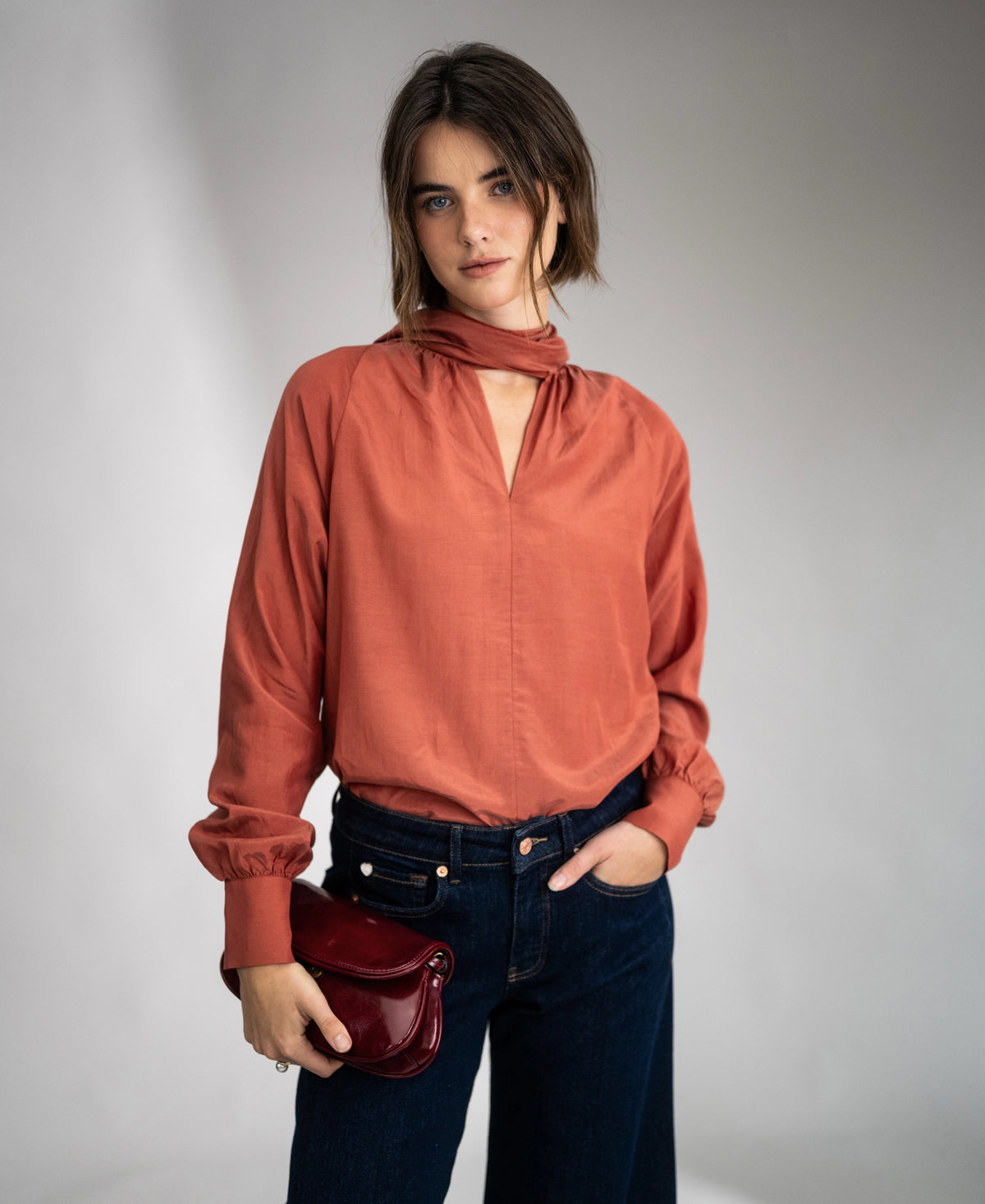 Voile-Bluse mit Schleifen-Detail LA SATINEE Terra