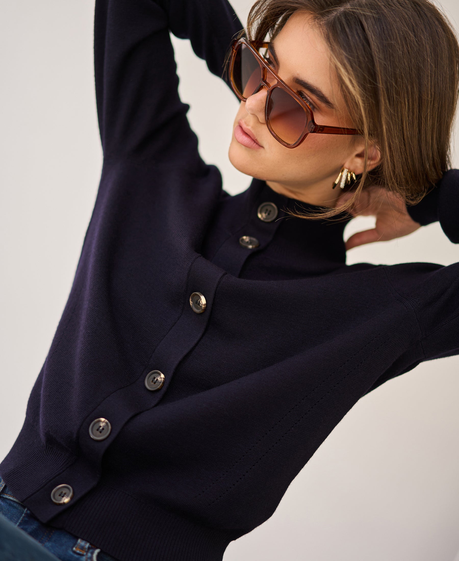 Merino-Strickjacke mit Stehkragen LES SEIZE Dunkelblau