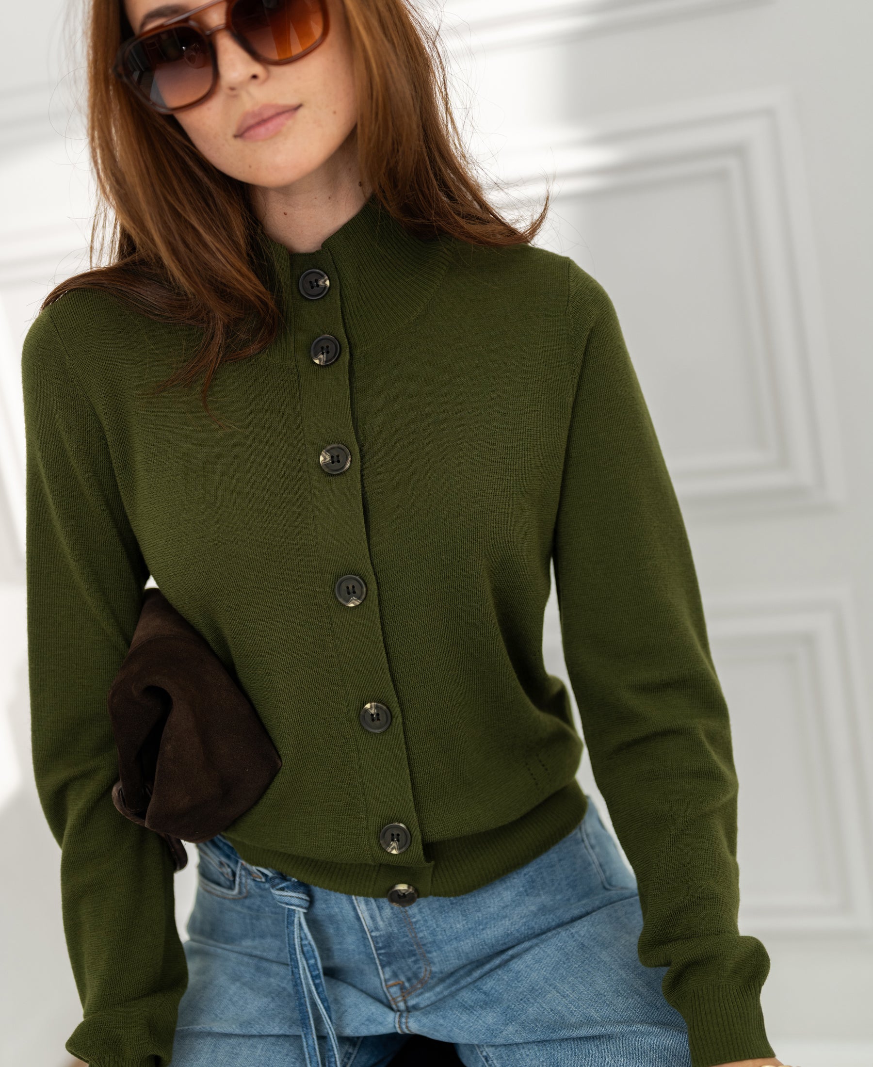 LES SEIZE Army Merino Cardigan with Turtleneck