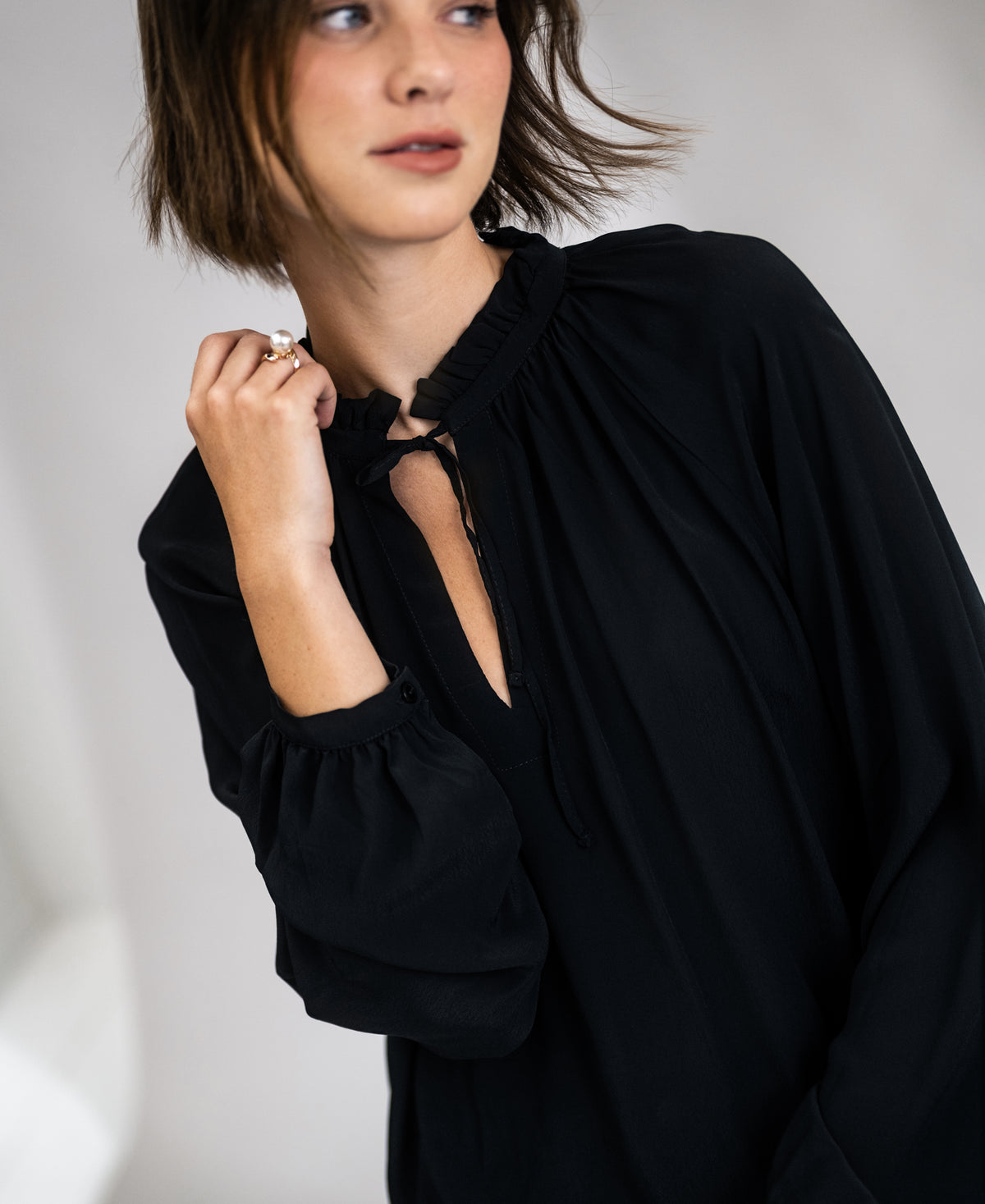 Bluse mit Bindebändern LA SOLENE Schwarz