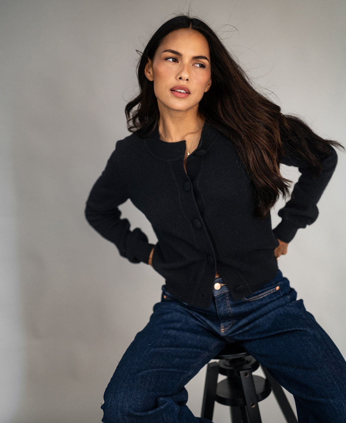 Merino-Strickjacke LA ISABELLE Schwarz
