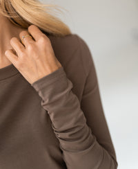 Luxurious long sleeve T-shirt LA JANE Cappuccino