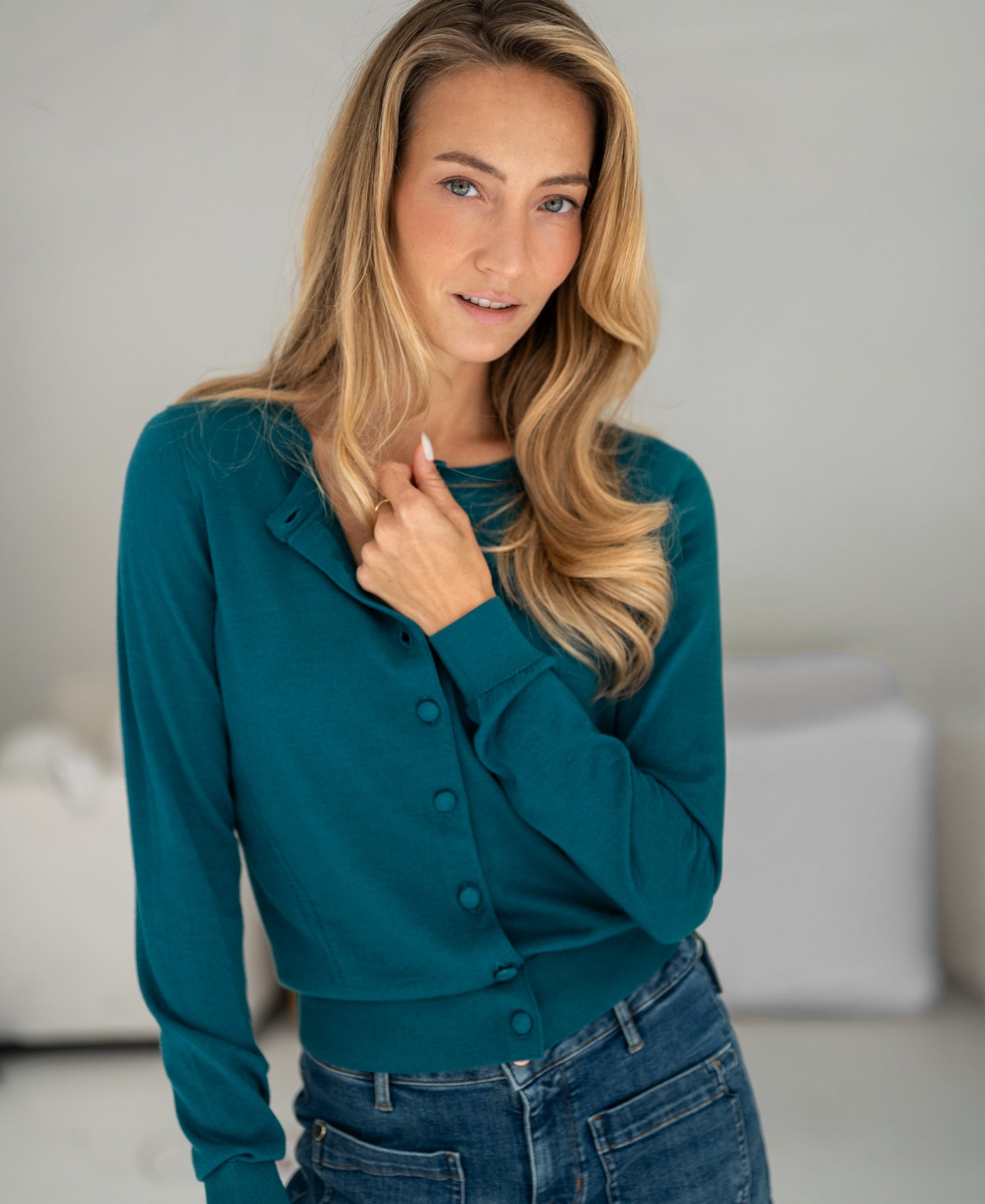 Merino-Strickjacke LA JULIETTE Dunkelpetrol