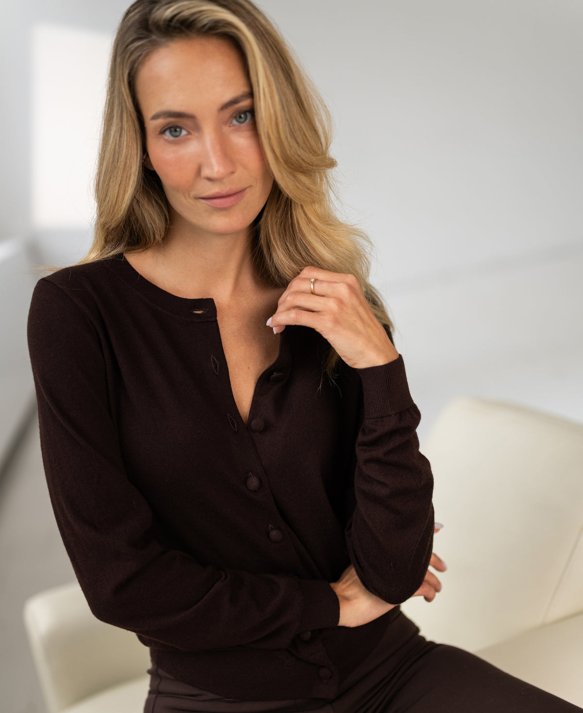 Merino-Strickjacke LA JULIETTE Pure Choco