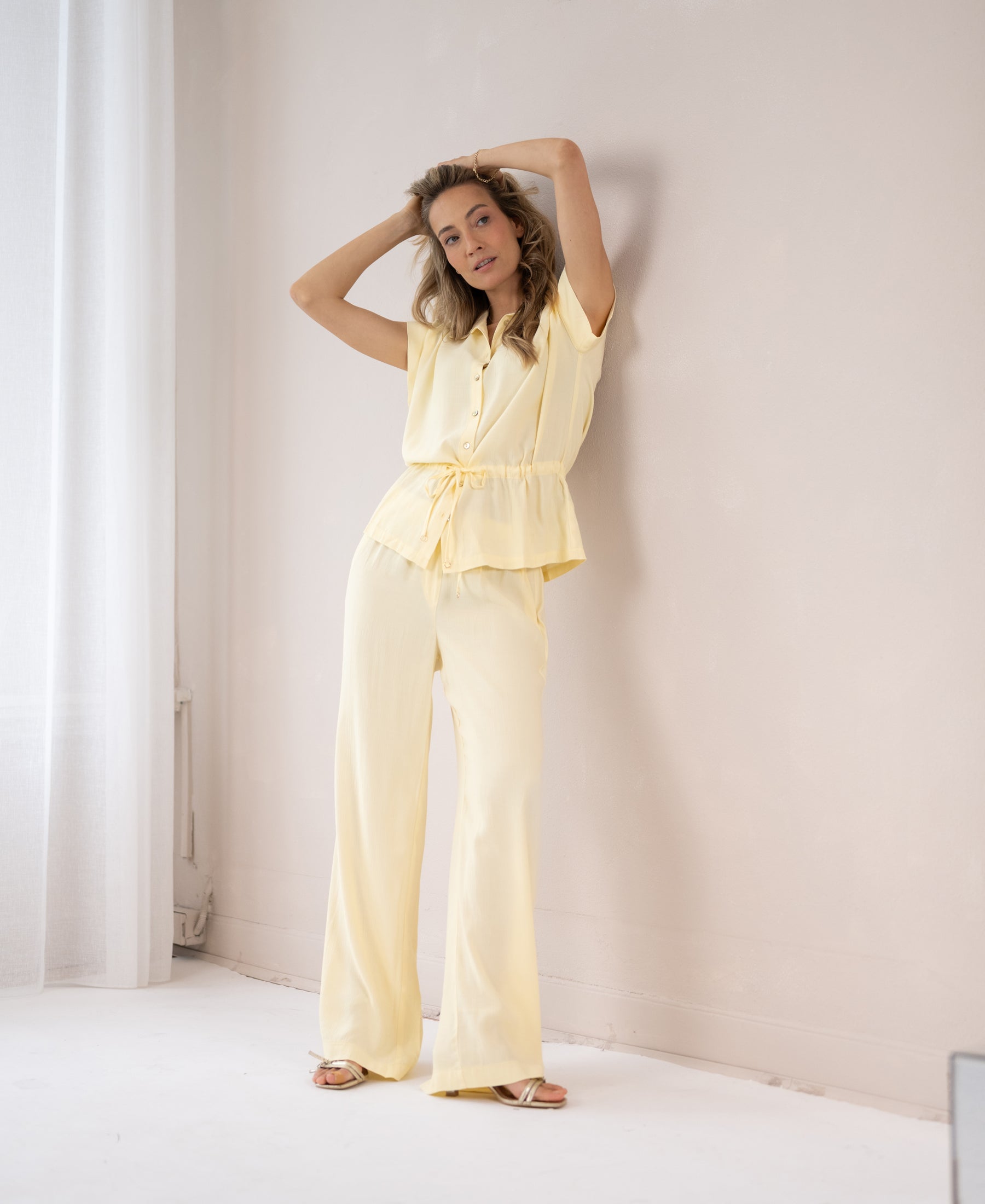Light yellow LA JODY blouse.