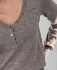 Merino-Pullover mit Knopfdetail LA MADELEINE Dunkel-Sand