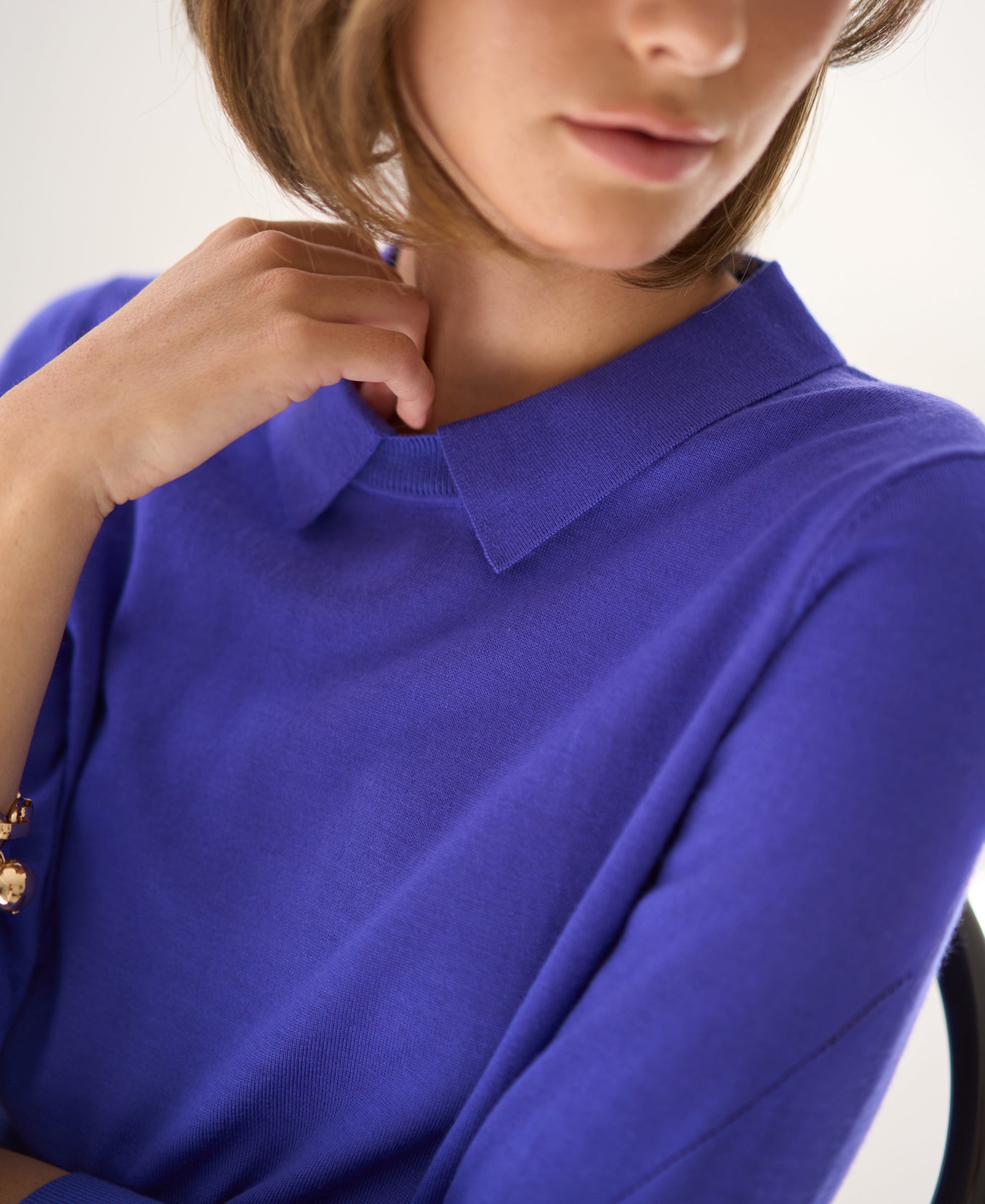 Merino-Pullover mit Polokragen von LA MARCEAU, Blue Iris
