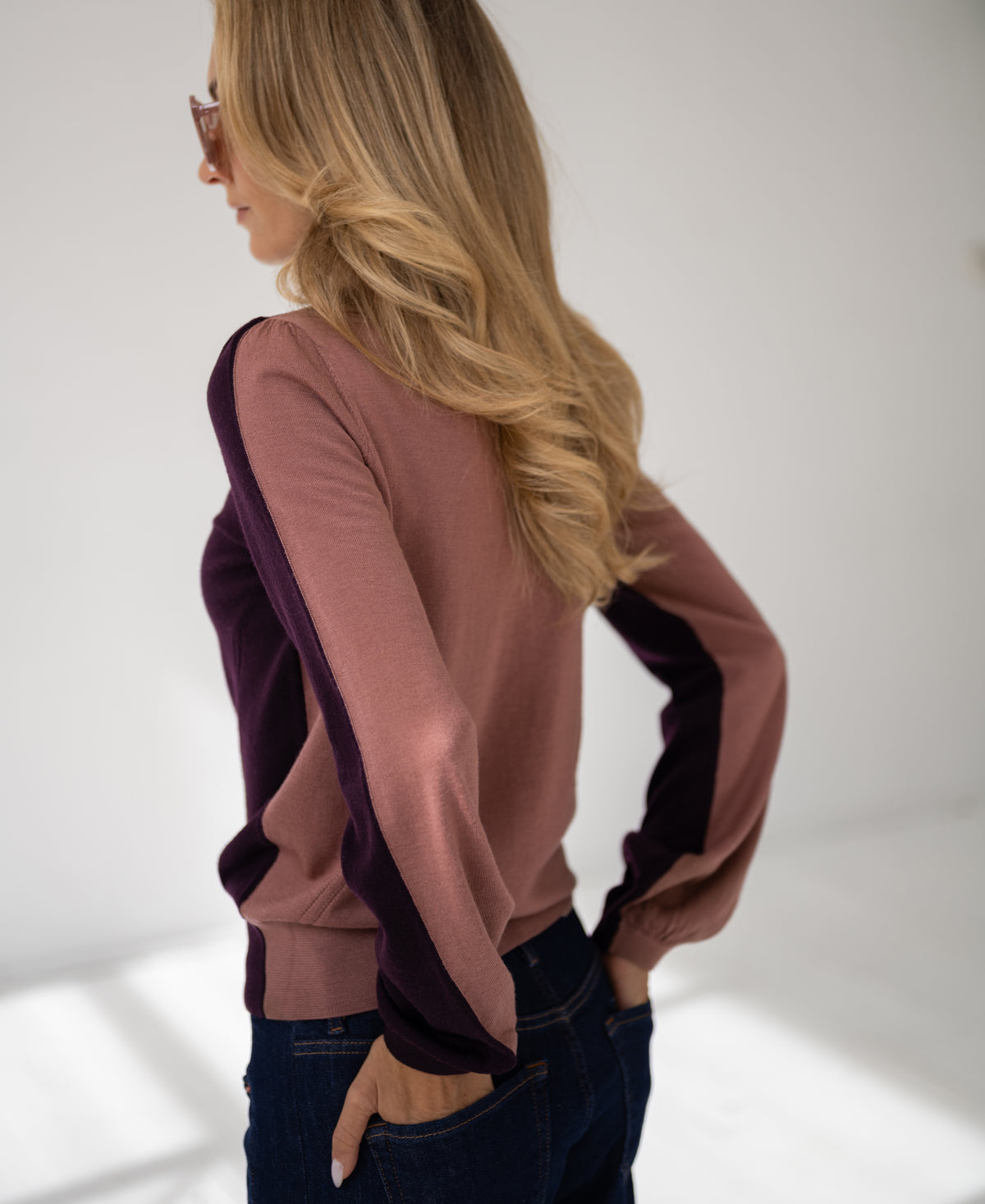 Two-Coloured Merino Sweater LE MIROIR Plum and Dusty Pink