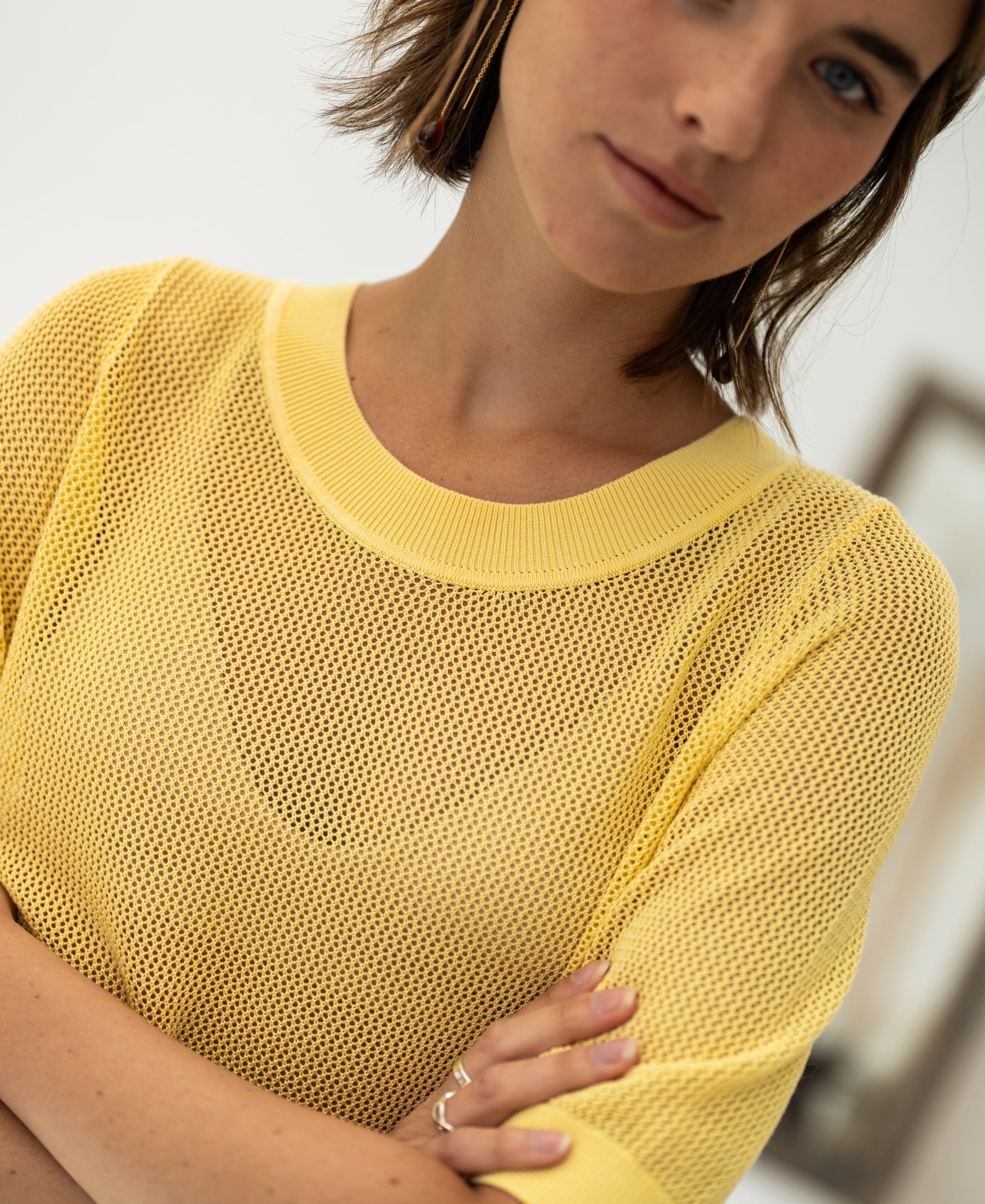 Citron yellow mesh sweater with silk by PLEIN PUBLIQUE, called LE NANCY.