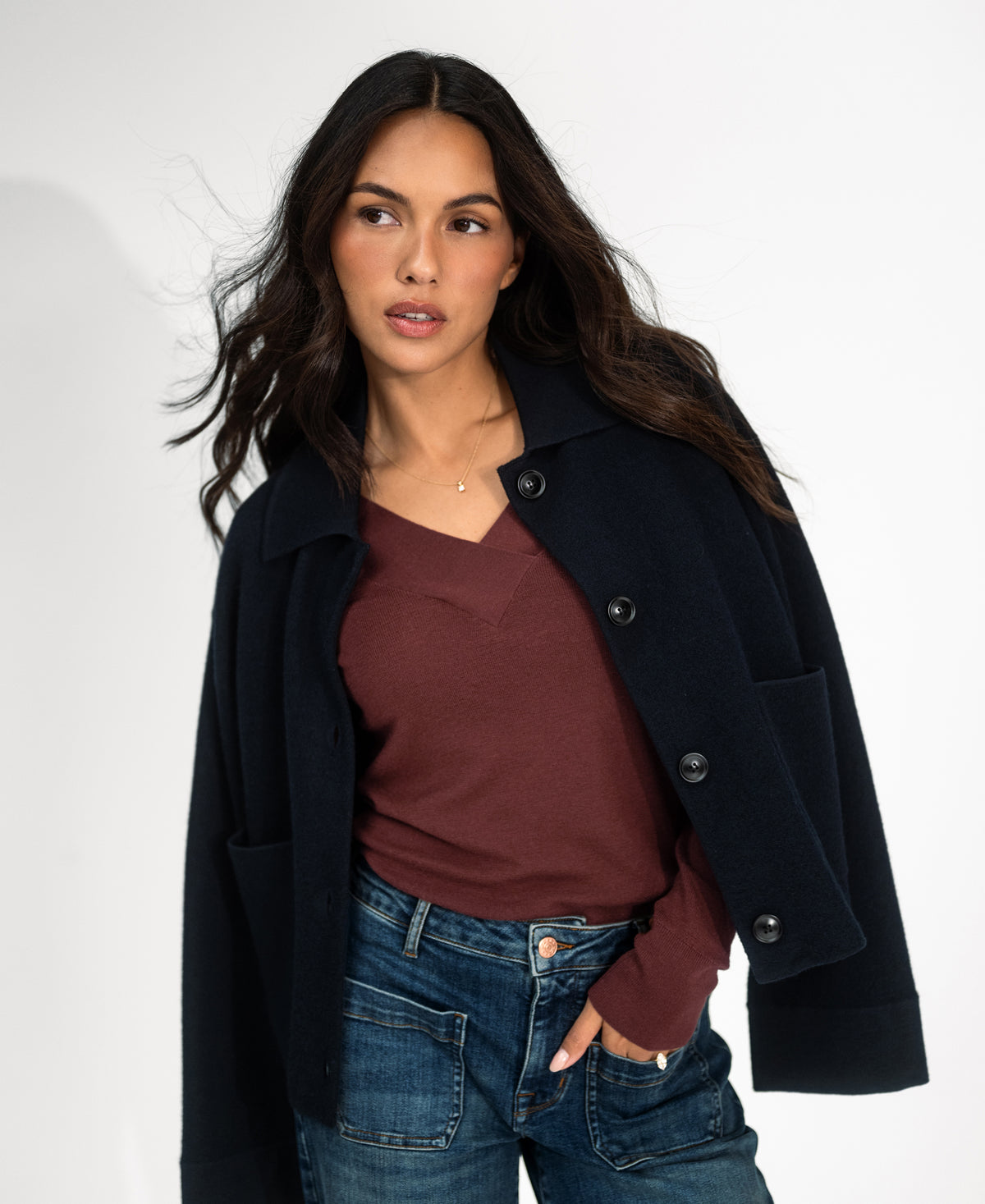 Merino-Pullover mit V-Ausschnitt von LA PHILOU Rotbraun
