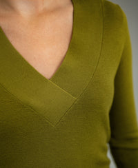 V-Neck Merino Sweater LA PHILOU Light Olive Green